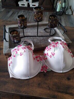 NWOT Adore Me 38C Sexy Pink Floral Feminine Padded Underwire bra